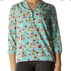 Johnston & Murphy teal print top